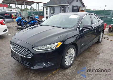 2016 Ford Fusion Hybrid Se из США, поврежденный, VIN 3FA6P0LU3GR351778